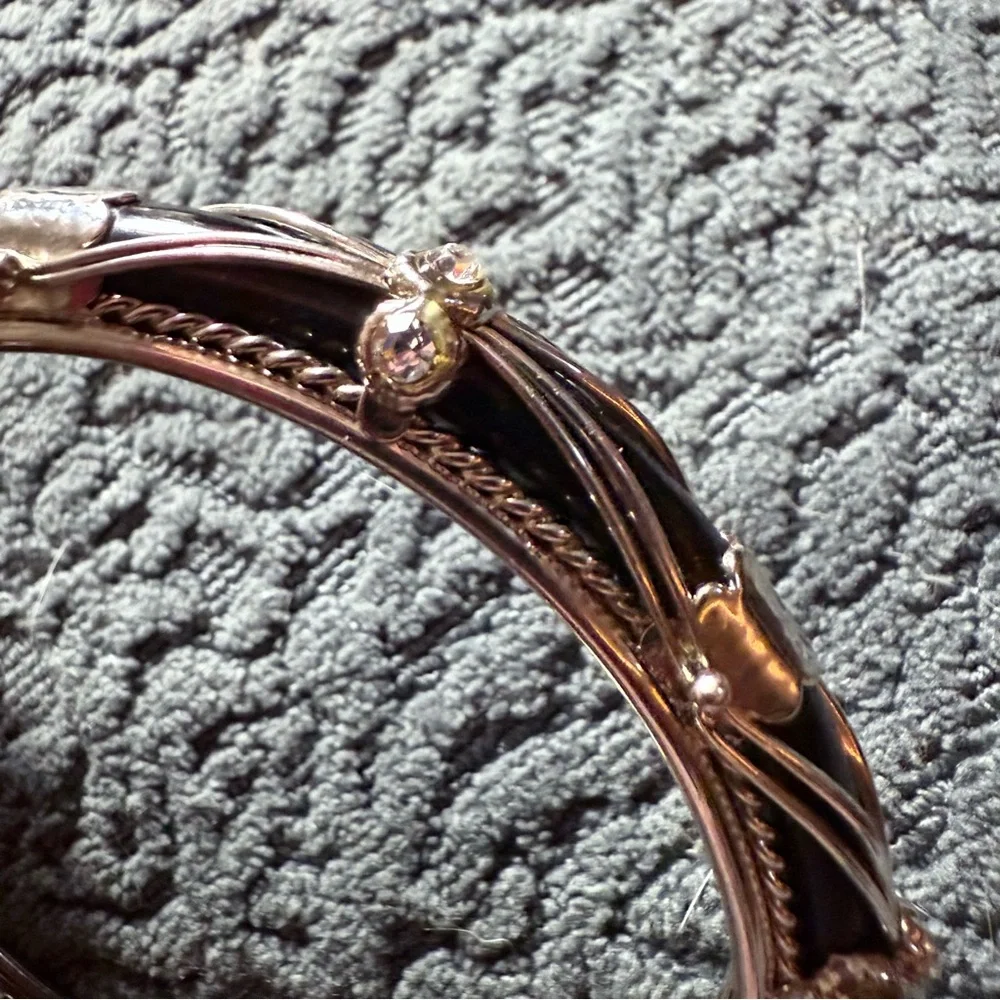 Bangle bracelet silver black w crystals vintage costume jewelry - Picture 5 of 10